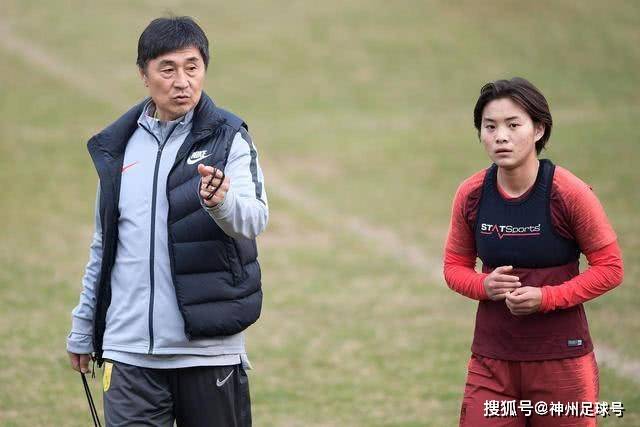 彭雪枫牺牲后，他的儿子如何发展？娶谢富治女儿并晋升上将
